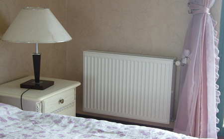 如何購(gòu)買暖氣片