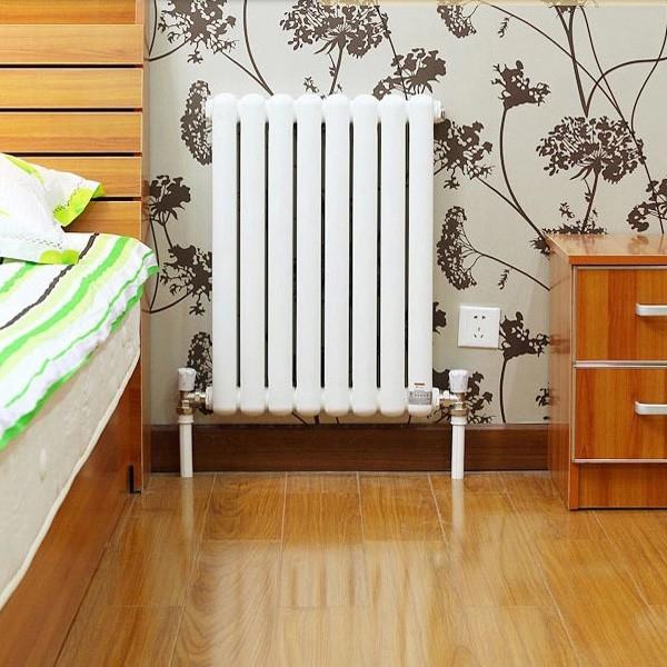 首次供暖暖氣片